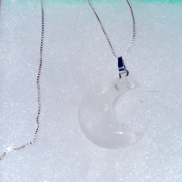 Quartz Crystal Moon 🌙 boho hippie Sterling Silver 16” Necklace - Picture 3 of 6